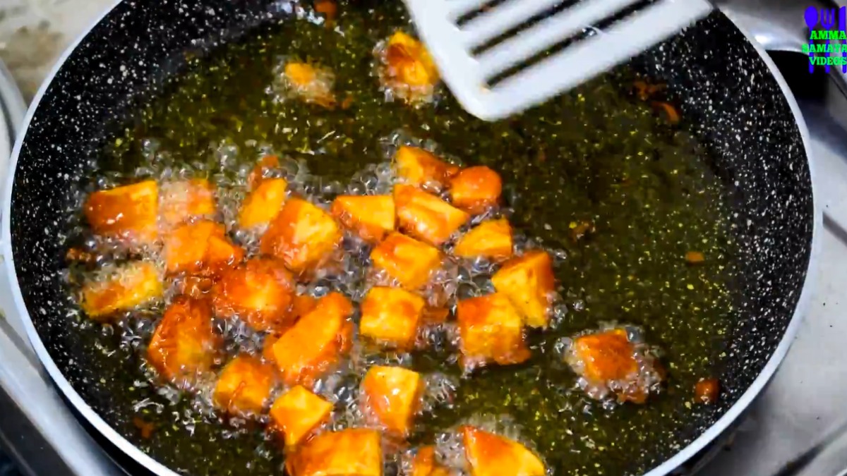 Fry the Potato for veg fried rice recipes
