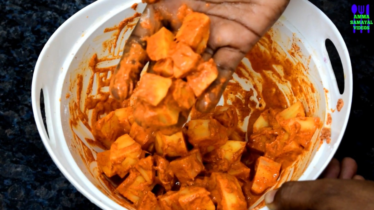 Veg fried rice marinate