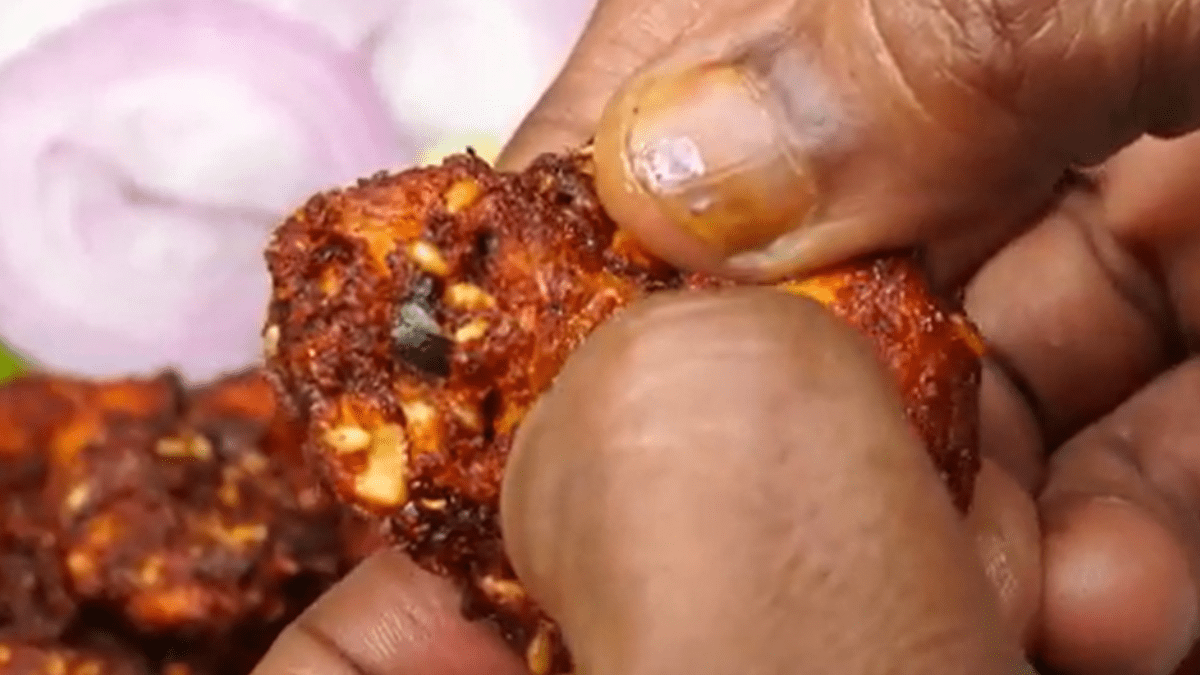 Crispy spicy chicken fry ready to serve at home