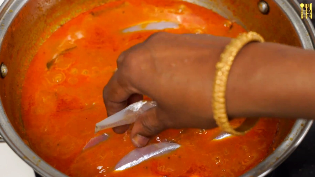 Anchovy Fish Kulambu Add Nethili Fish