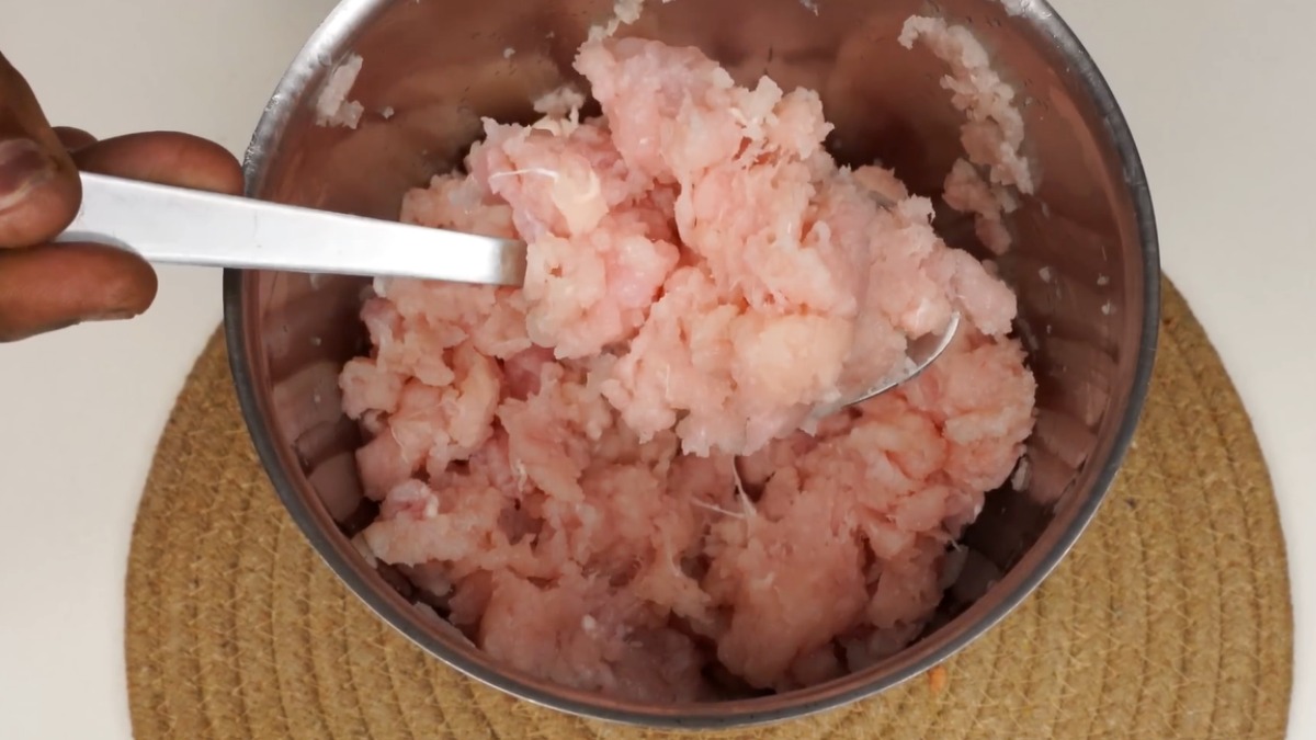 Minced chicken for Chicken Podimas recipe
