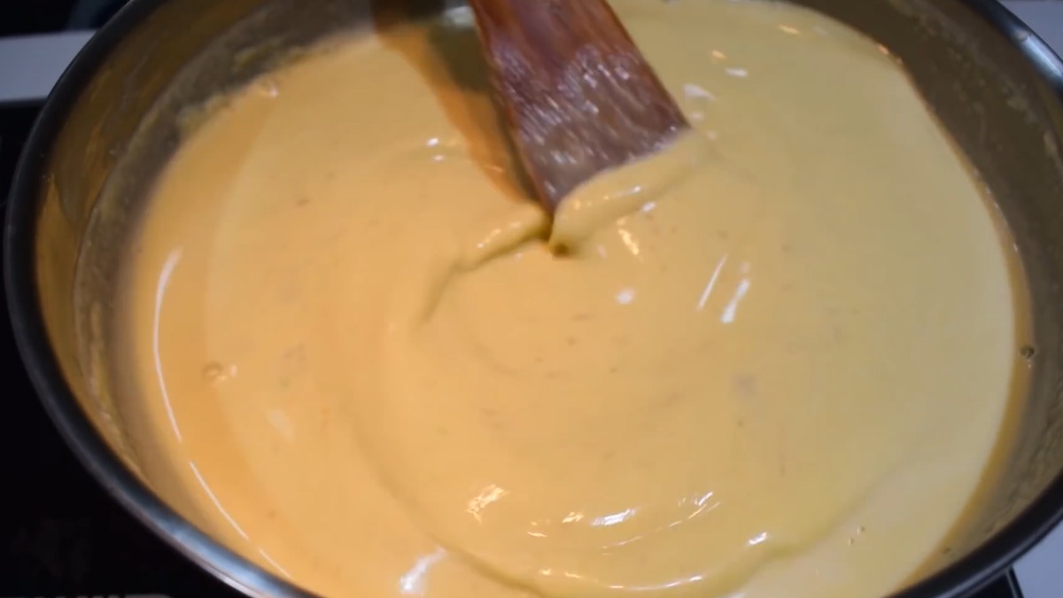 Boil the curd mixture for mor kulambu