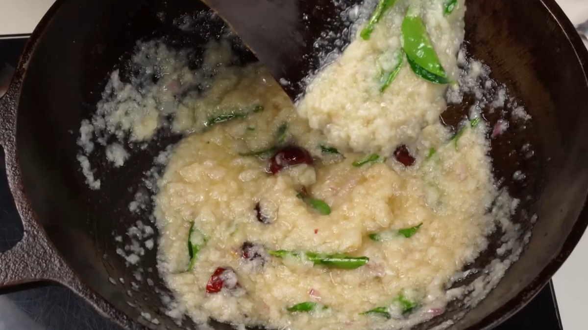 Mutton Sukka recipe - Add Ginger Garlic paste