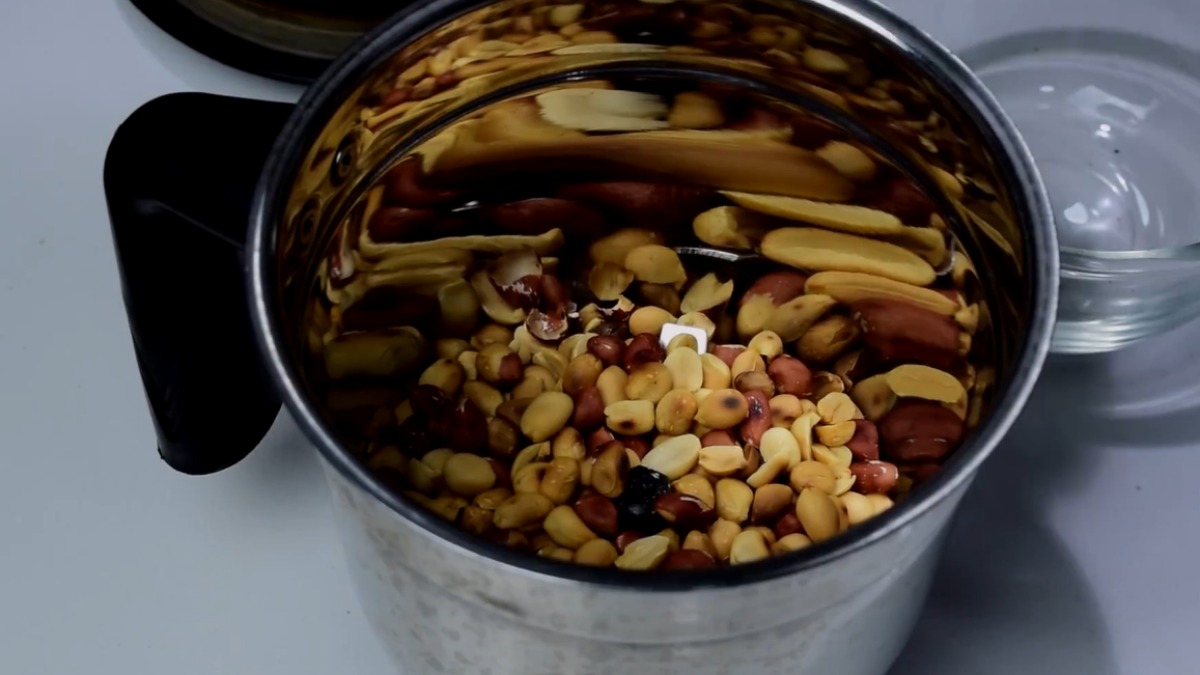 Add roasted peanuts for sweet kozhukattai recipe