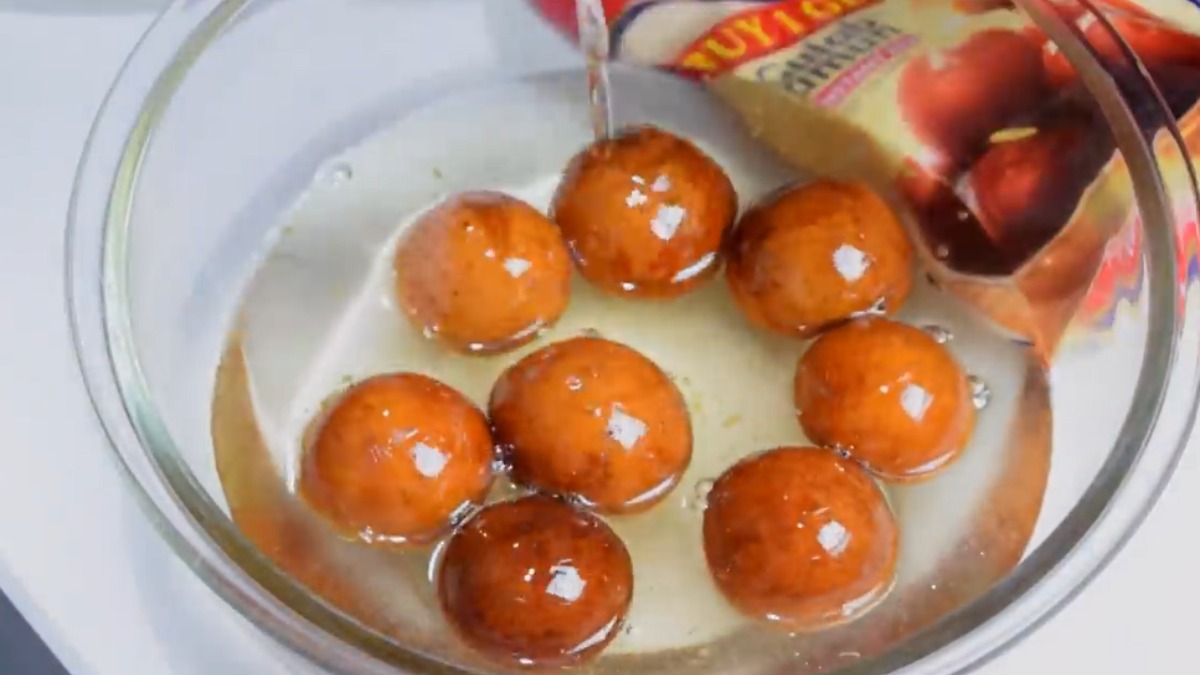 Rest and soak the jamuns